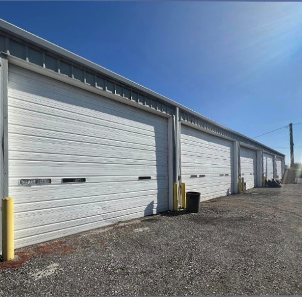 1520-Blaine-St-Gary-1